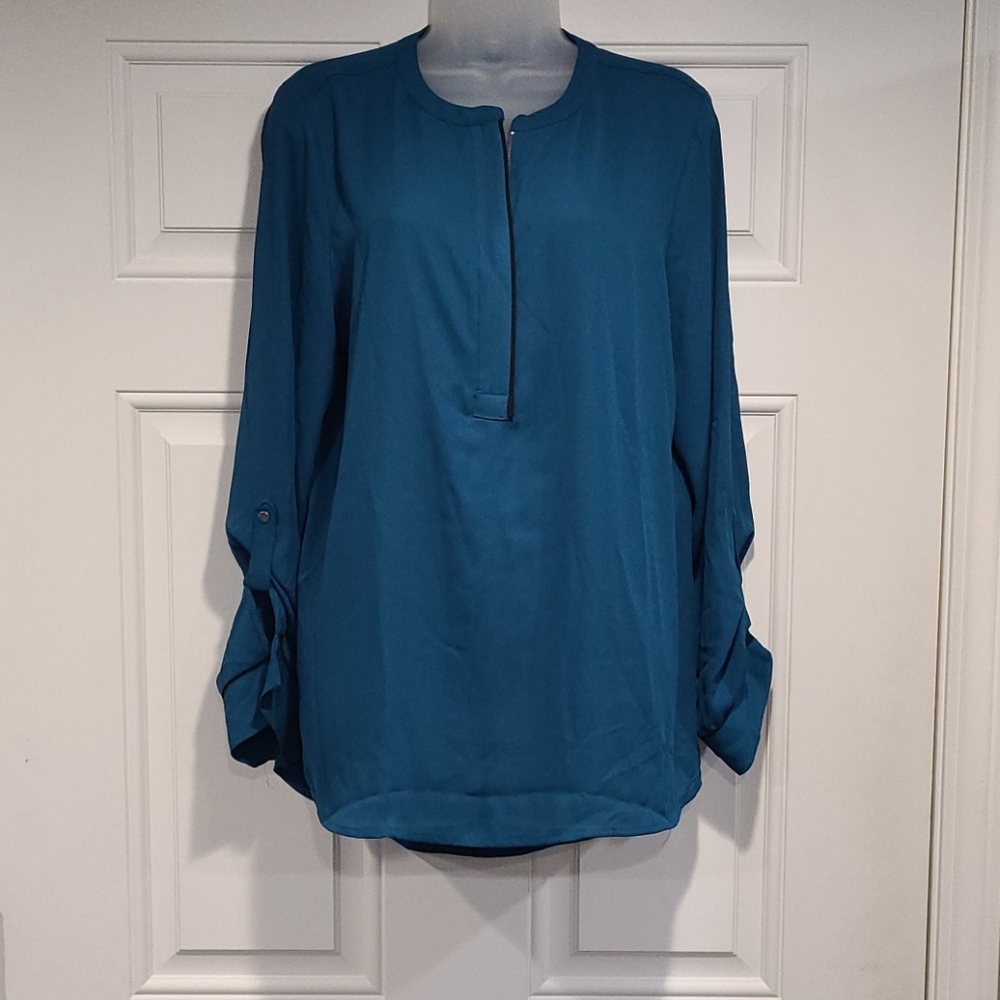 BLOUSE: Long Sleeve Teal Zip Front Blouse